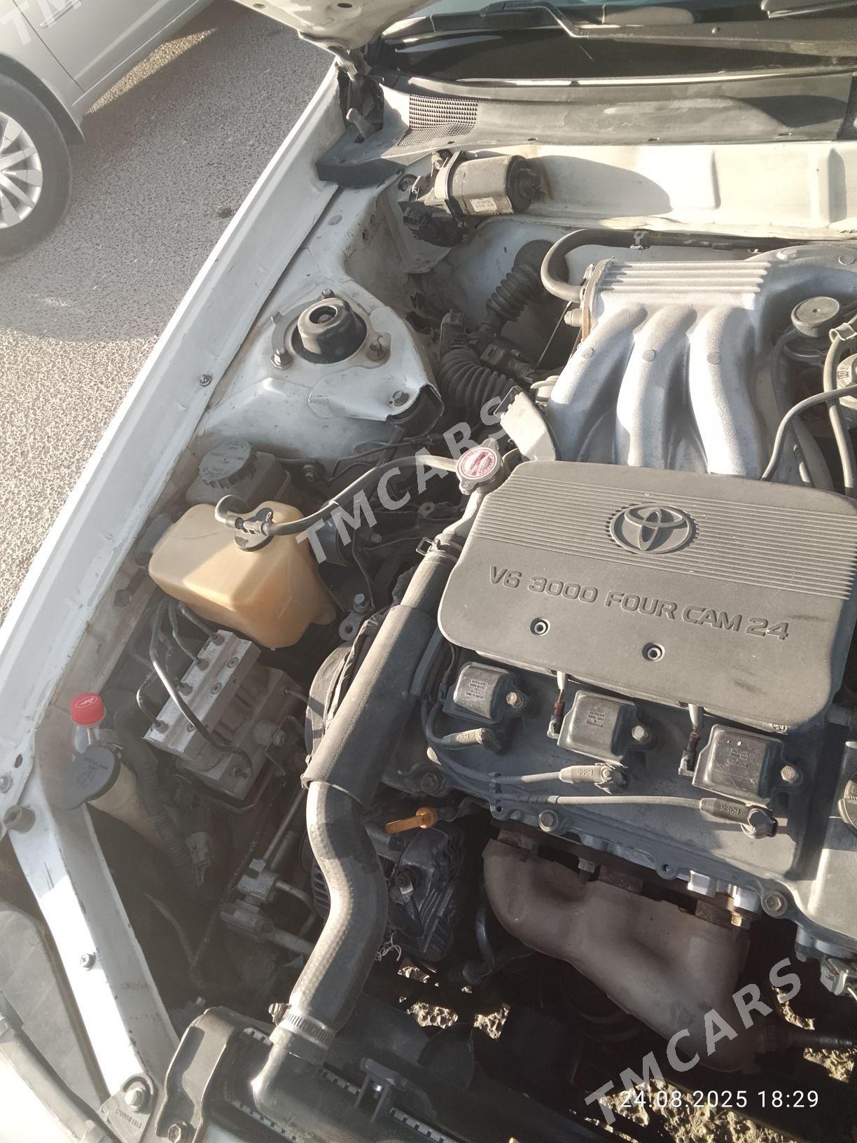 Toyota Avalon 1996 - 130 000 TMT - Мары - img 4