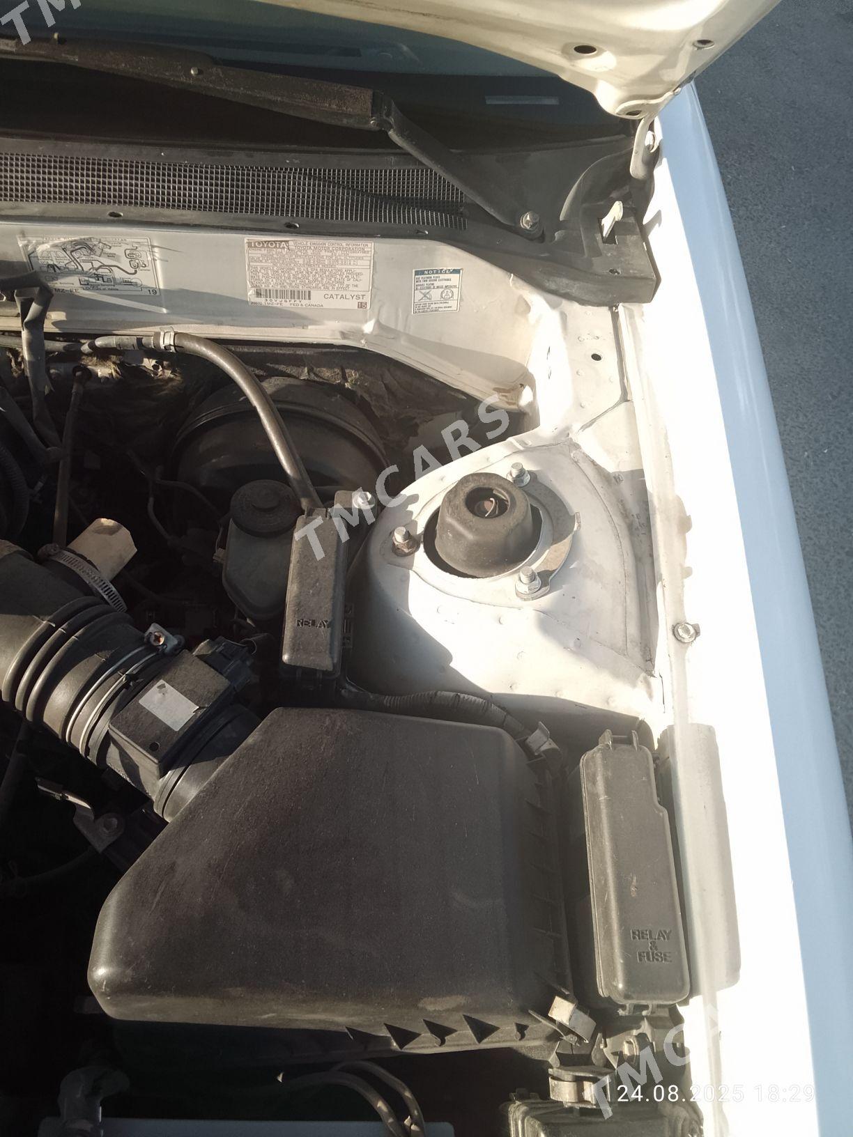 Toyota Avalon 1996 - 130 000 TMT - Мары - img 5