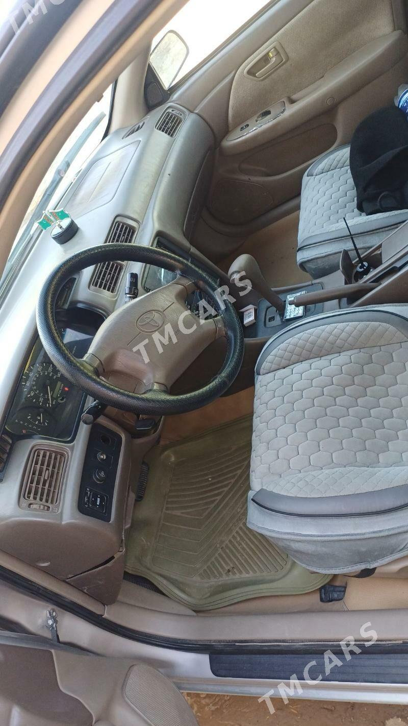 Toyota Camry 2001 - 150 000 TMT - Gurbansoltan Eje - img 4