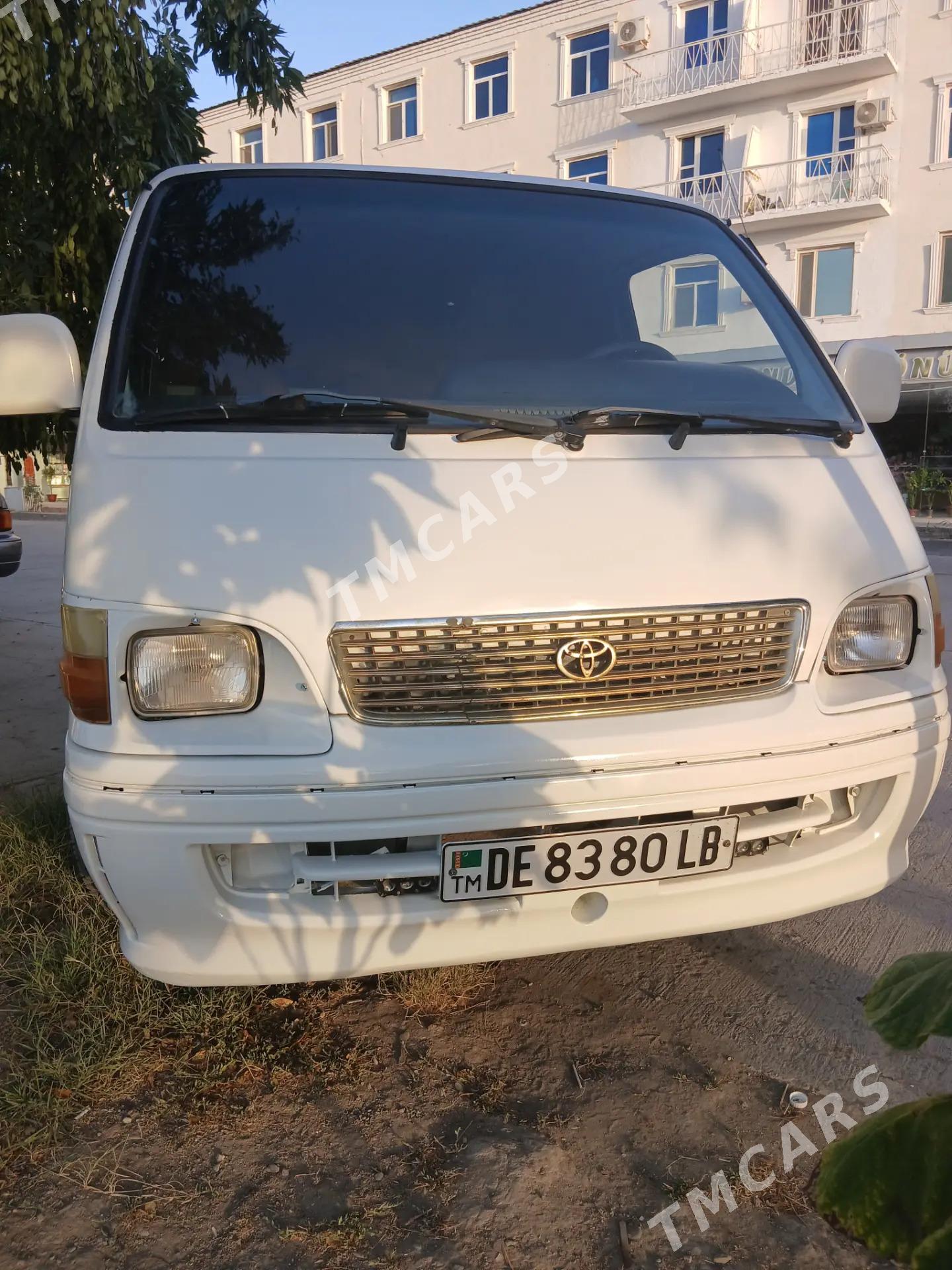 Toyota Hiace 2001 - 95 000 TMT - Türkmenabat - img 4