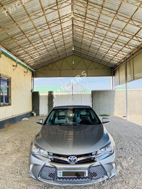 Toyota Camry 2017 - 250 000 TMT - Байрамали - img 8