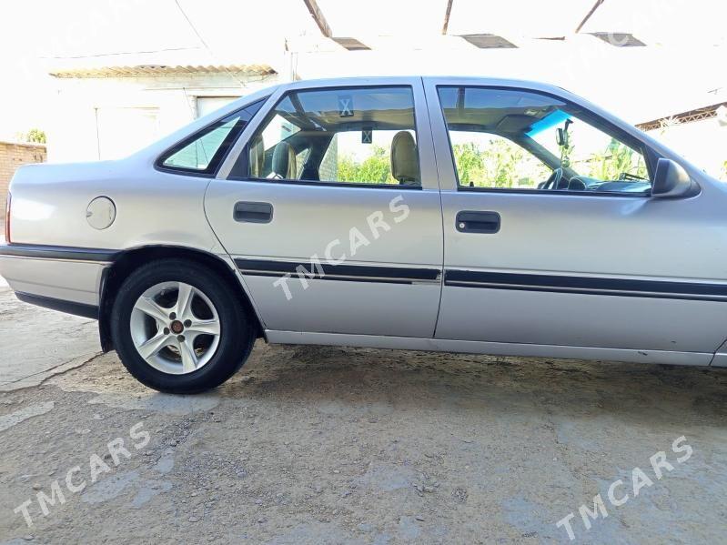 Opel Vectra 1991 - 40 000 TMT - Байрамали - img 7