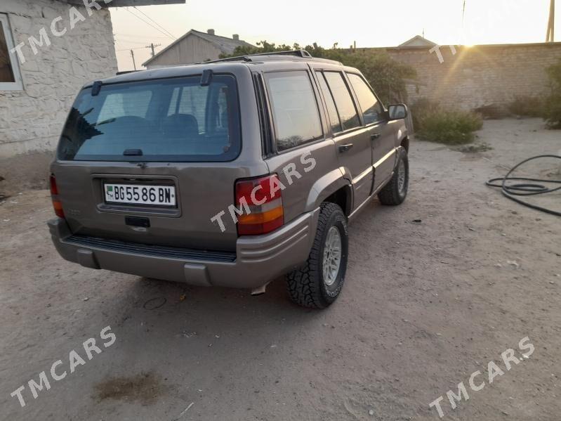 Jeep Grand Cherokee 1998 - 45 000 TMT - Hazar - img 8