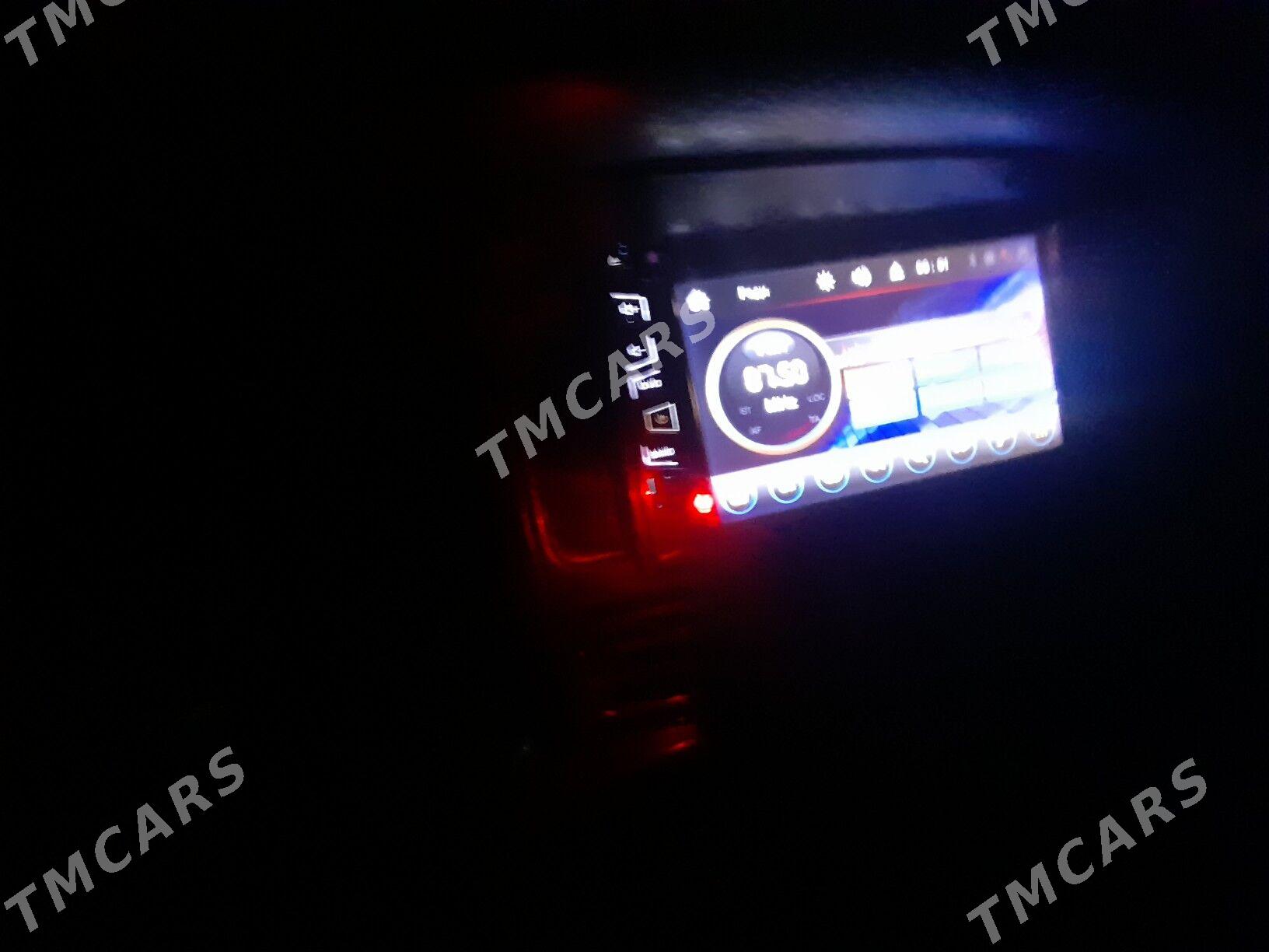 Jeep Grand Cherokee 1998 - 45 000 TMT - Hazar - img 7