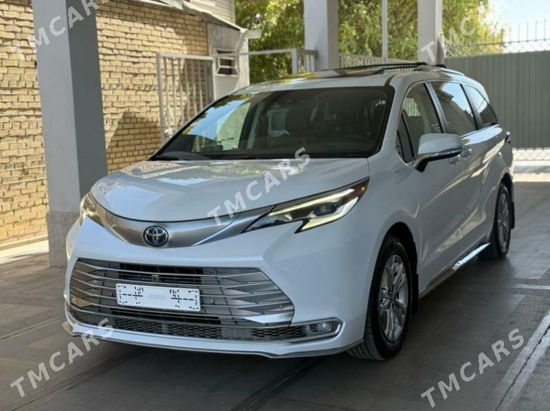 Toyota Sienna 2022 - 725 200 TMT - Мары - img 6