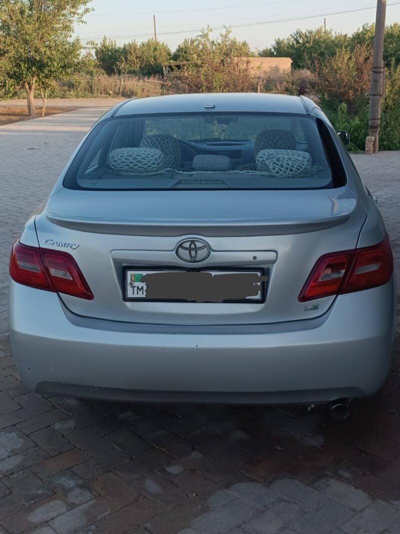 Toyota Camry 2010 - 158 000 TMT - Байрамали - img 4