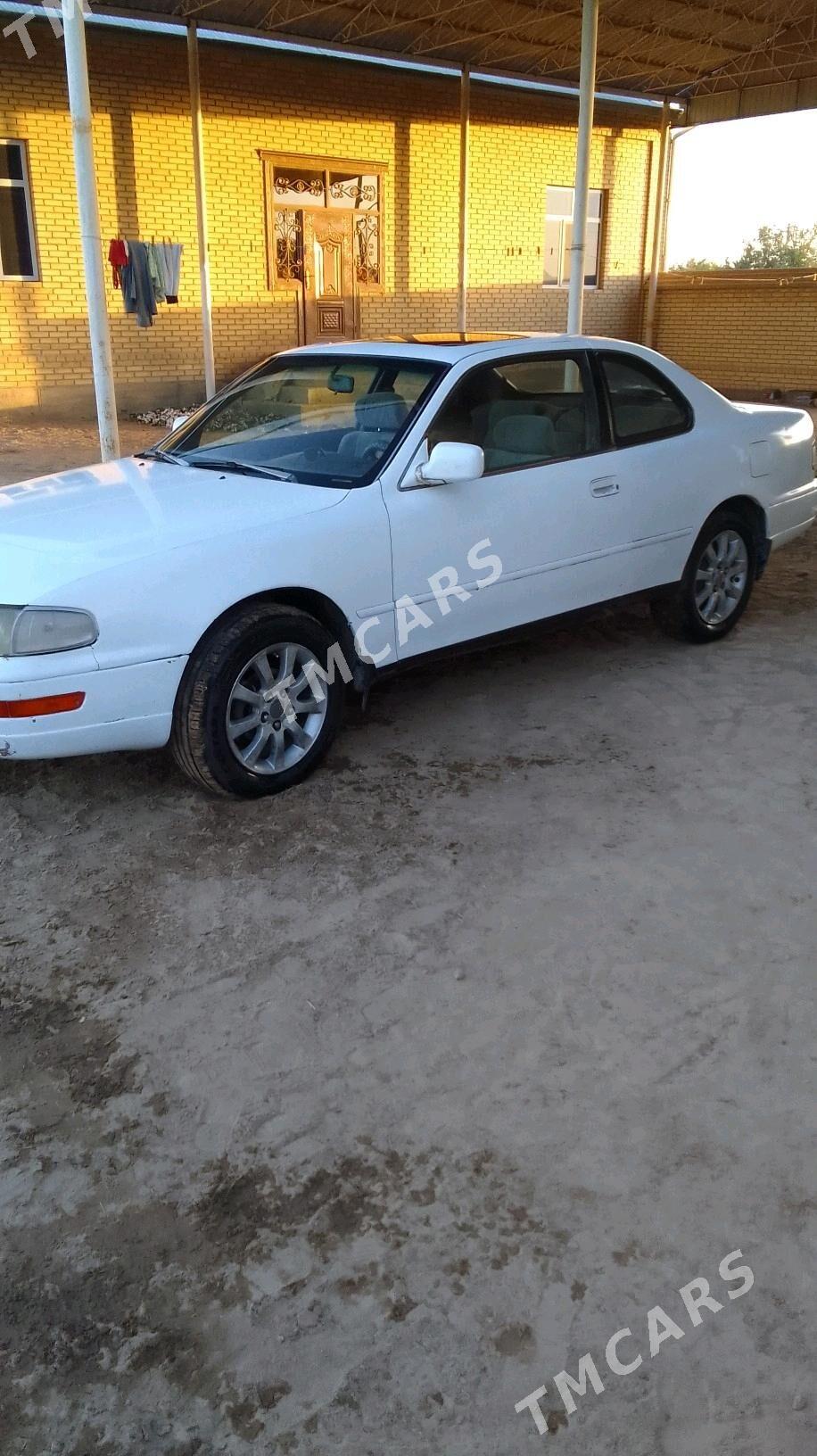 Toyota Camry 1994 - 40 000 TMT - Mary - img 2
