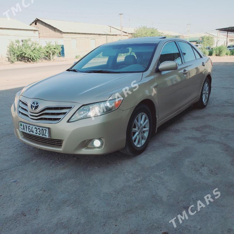 Toyota Camry 2011 - 244 000 TMT - Gubadag - img 2