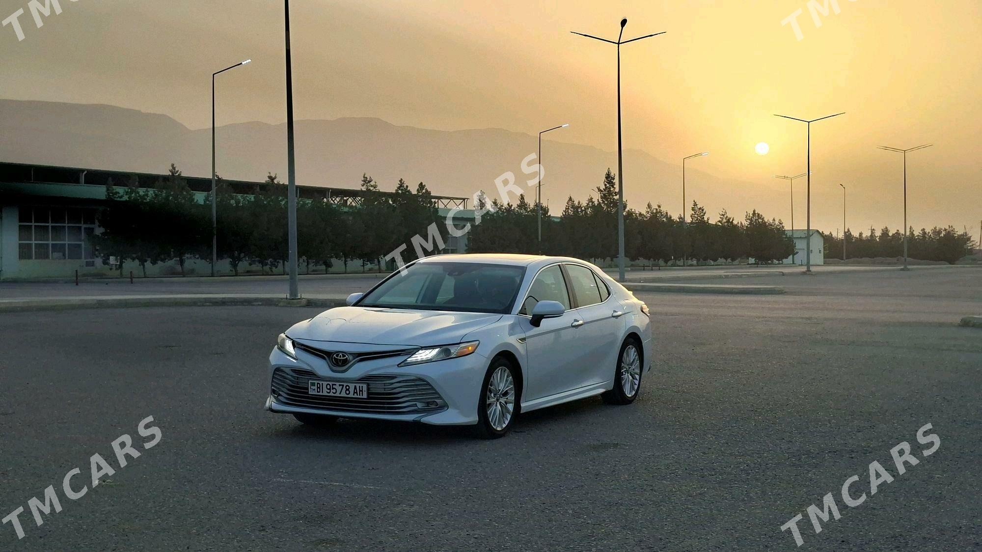 Toyota Camry 2019 - 318 000 TMT - Гёкдепе - img 3