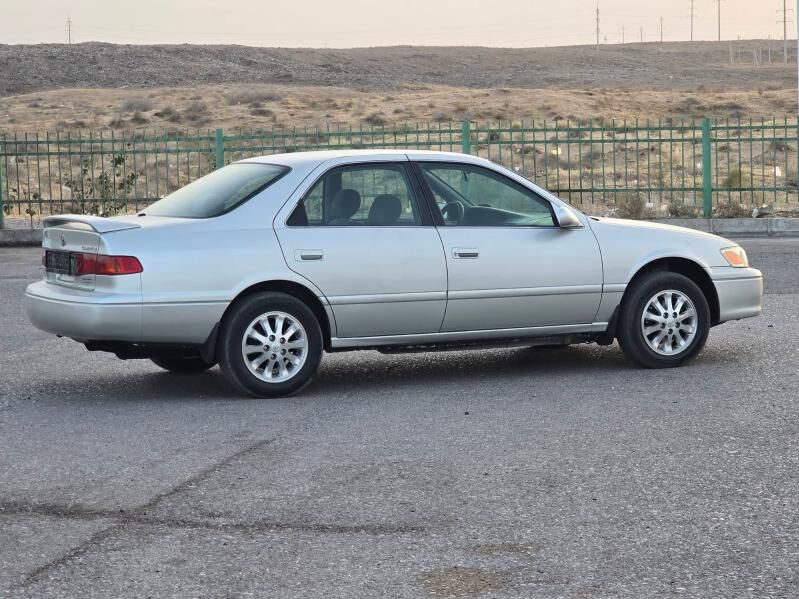 Toyota Camry 2001 - 170 000 TMT - "Altyn Asyr" Gündogar bazary (Jygyllyk) - img 2