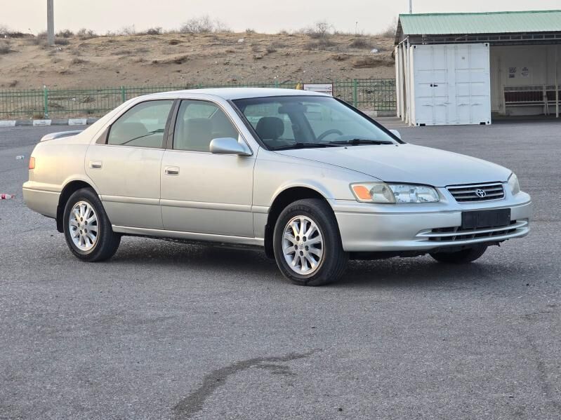 Toyota Camry 2001 - 170 000 TMT - "Altyn Asyr" Gündogar bazary (Jygyllyk) - img 4