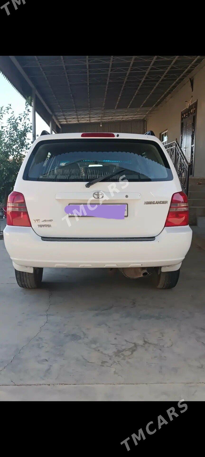 Toyota Highlander 2002 - 165 000 TMT - Байрамали - img 3