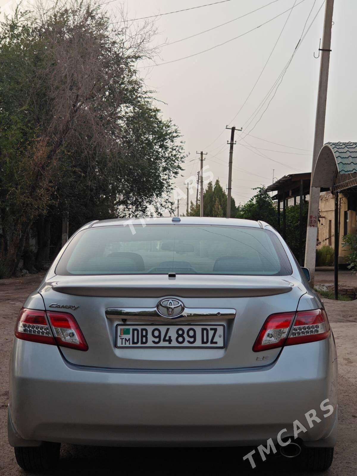 Toyota Camry 2010 - 220 000 TMT - Губадаг - img 9