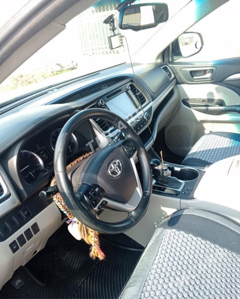 Toyota Highlander 2016 - 365 000 TMT - Гёкдепе - img 3