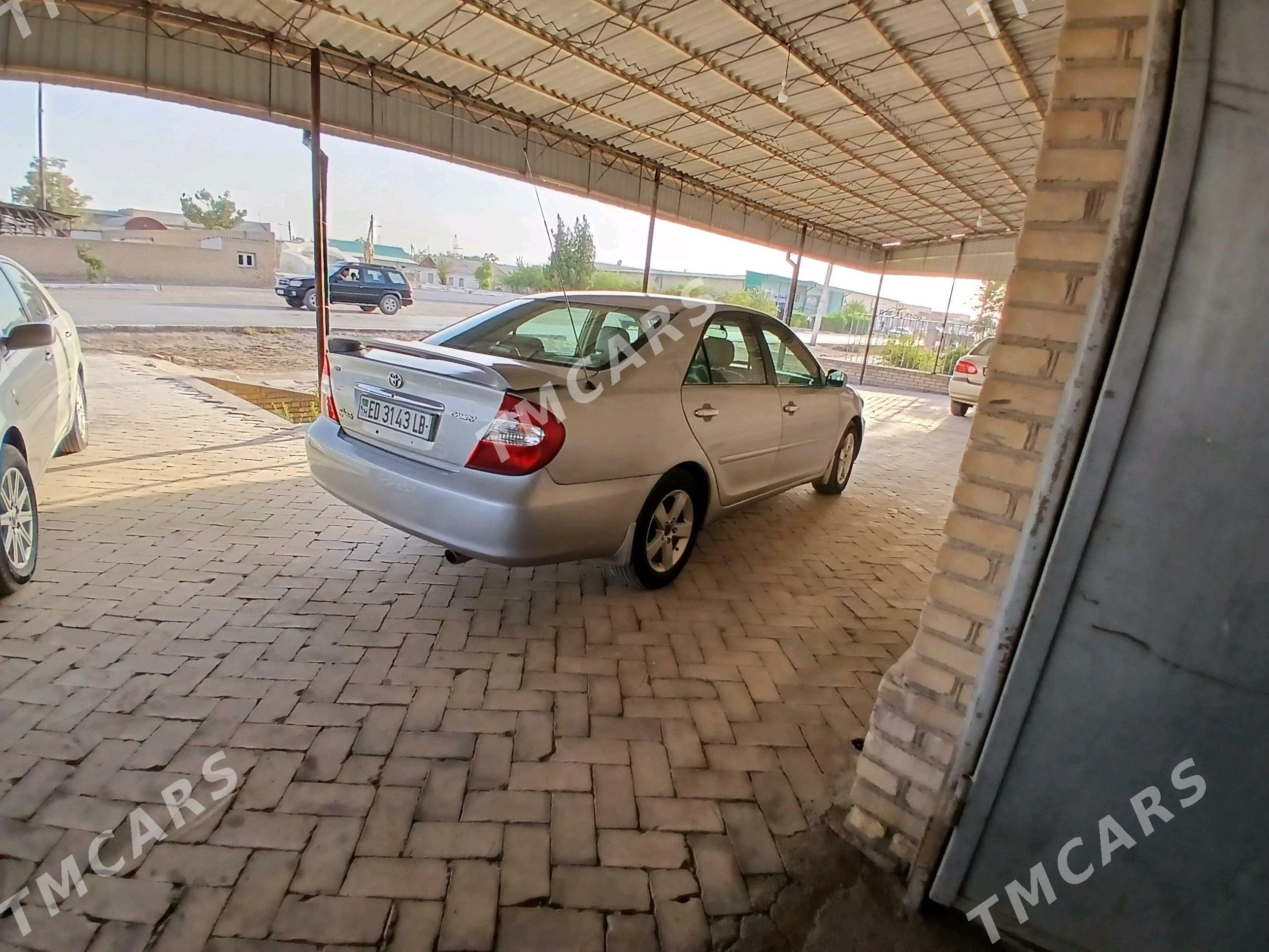 Toyota Camry 2003 - 140 000 TMT - Halaç - img 6