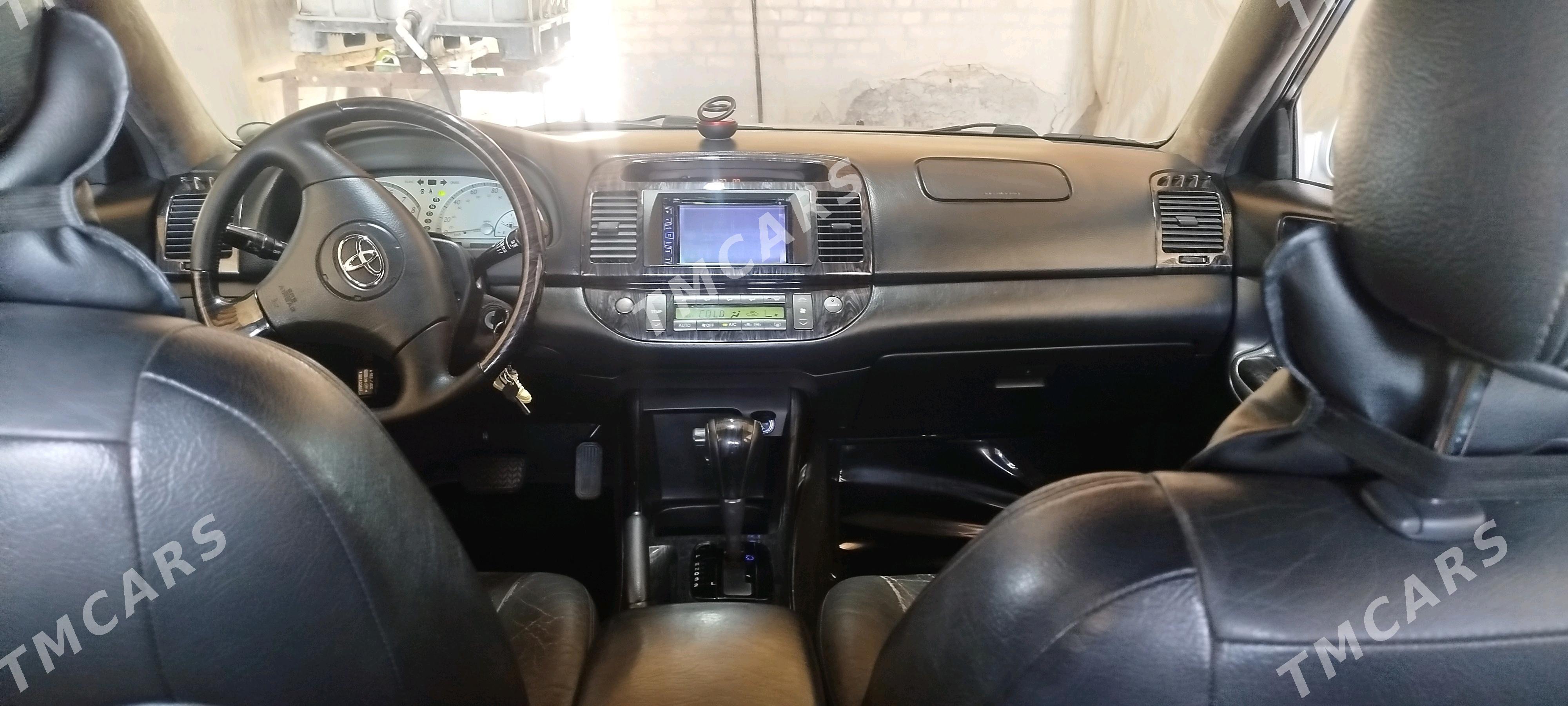 Toyota Camry 2003 - 260 000 TMT - Gazojak - img 4
