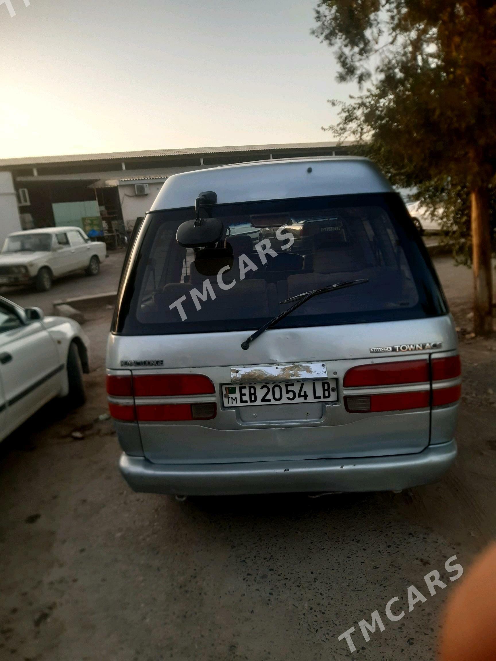 Toyota Town Ace 1994 - 50 000 TMT - Саят - img 5