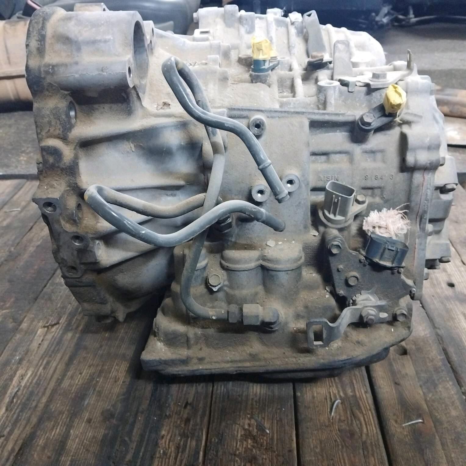 Toyota 3.3 karobka 9 600 TMT - Балканабат - img 2