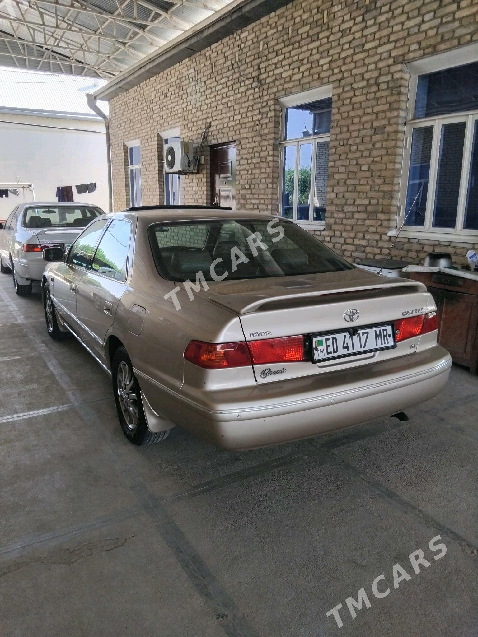 Toyota Camry 2000 - 180 000 TMT - Мары - img 6