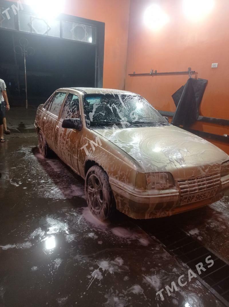 Opel Vectra 1987 - 20 000 TMT - Daşoguz - img 6