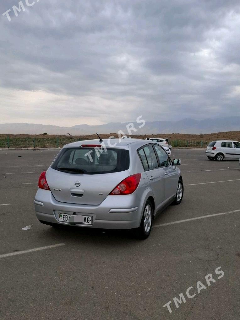 Nissan Versa 2010 - 142 000 TMT - Ашхабад - img 2