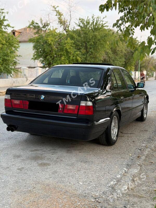 BMW 525 1990 - 80 000 TMT - Балканабат - img 9
