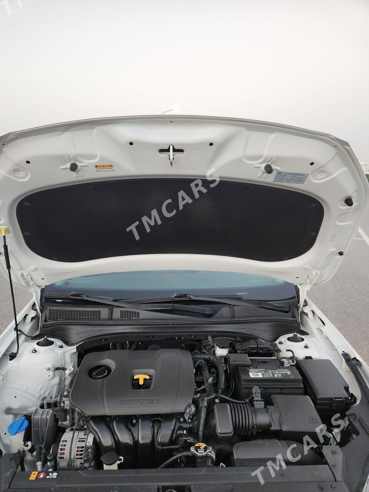 Kia Forte 2020 - 235 000 TMT - Podwoýski köç. (Bitarap Türkmenistan şaýoly) - img 9