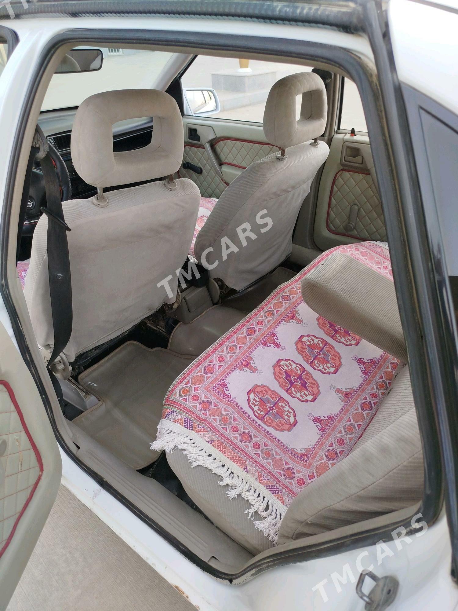 Opel Vectra 1990 - 36 000 TMT - Ашхабад - img 3