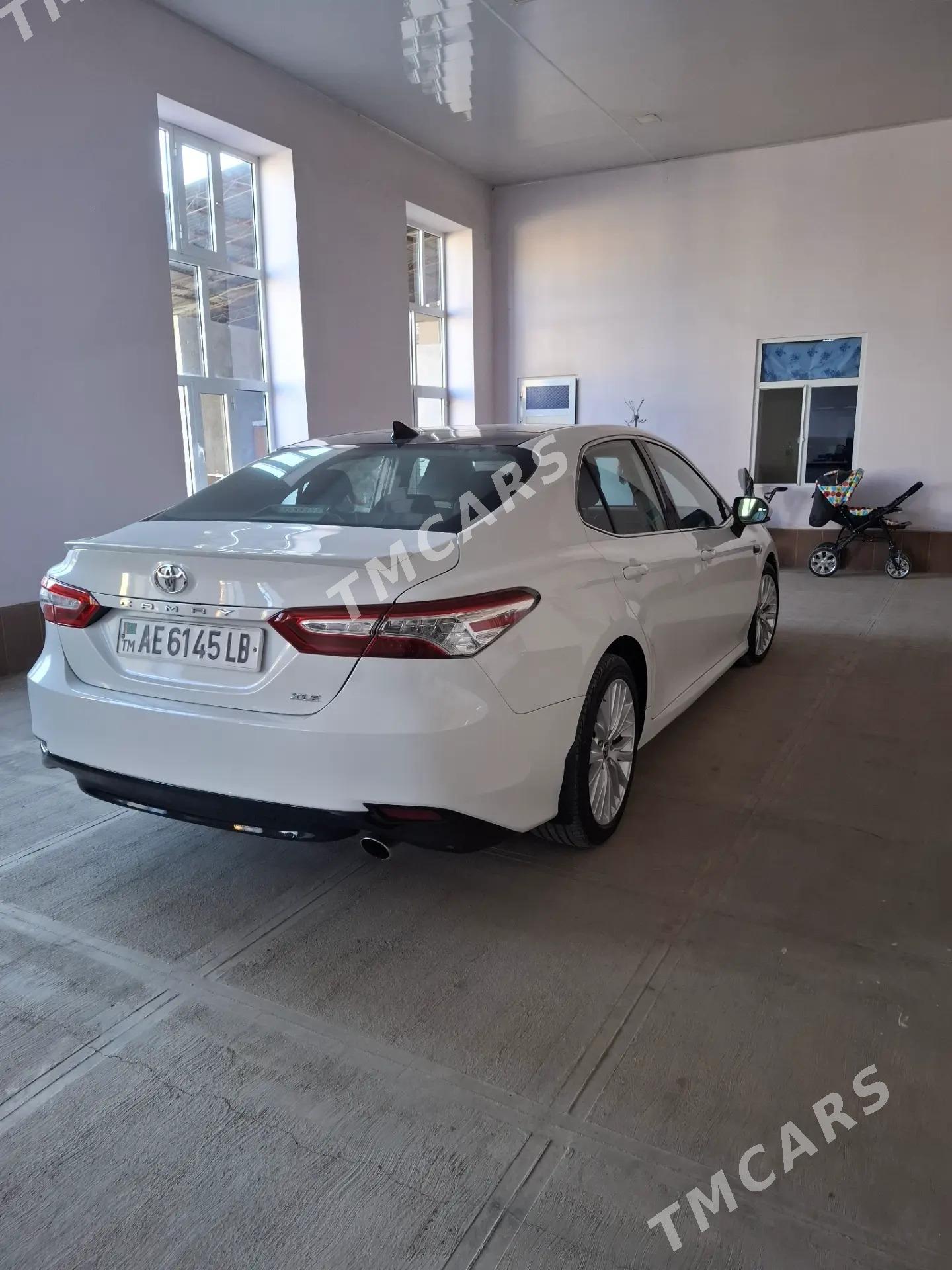 Toyota Camry 2020 - 330 000 TMT - Туркменабат - img 5
