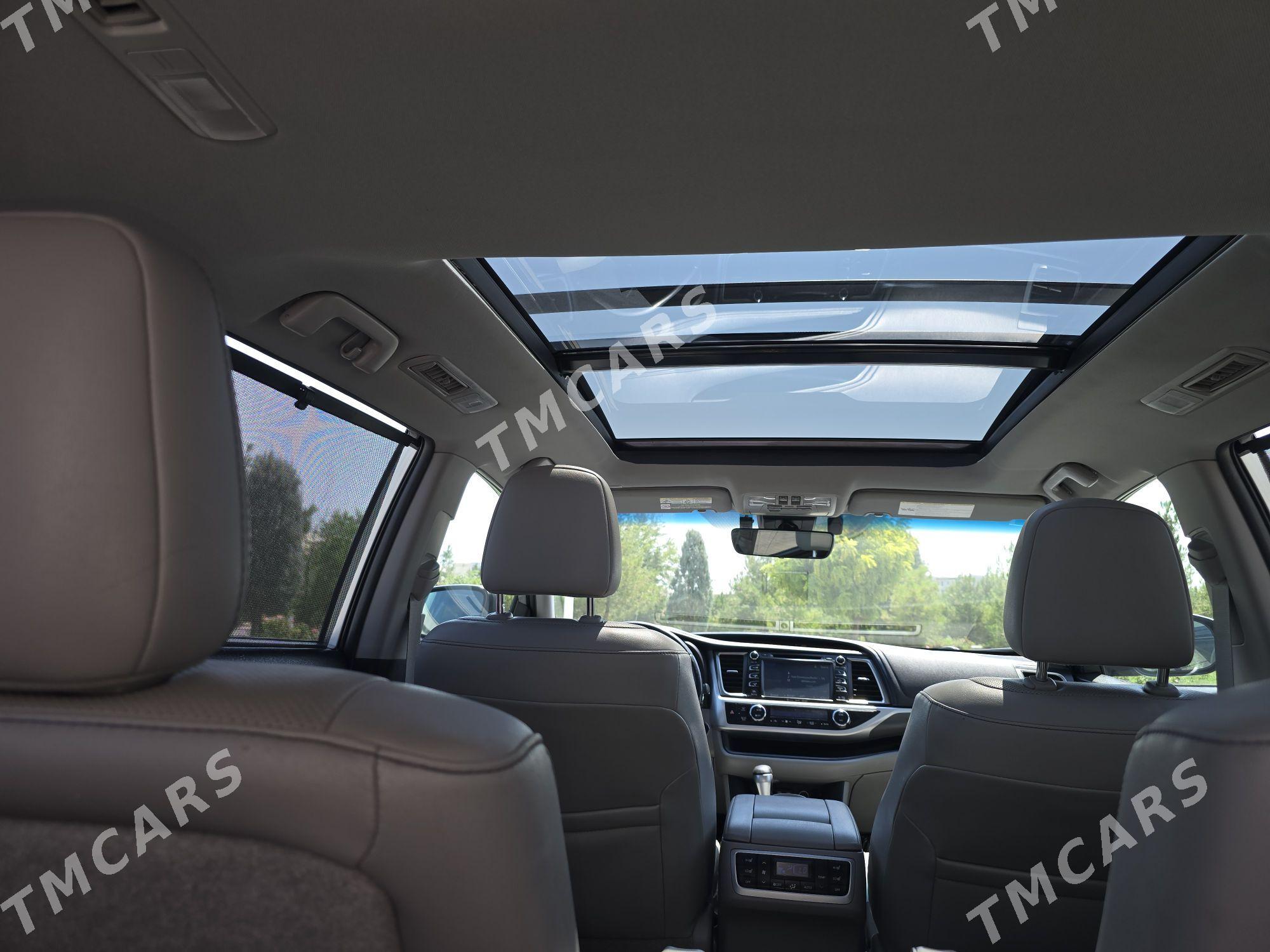 Toyota Highlander 2019 - 470 000 TMT - Türkmenabat - img 9