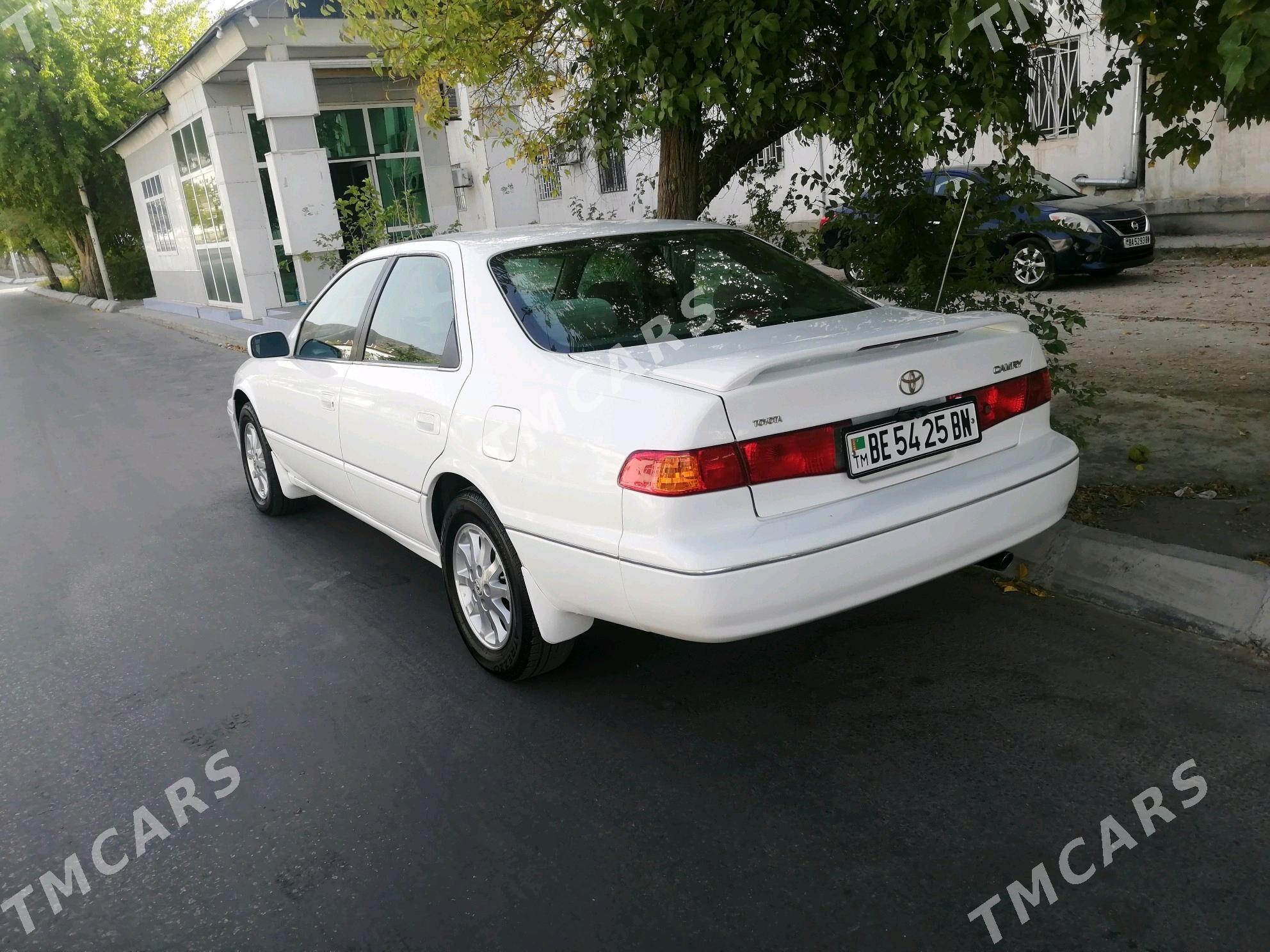 Toyota Camry 1999 - 140 000 TMT - Балканабат - img 7