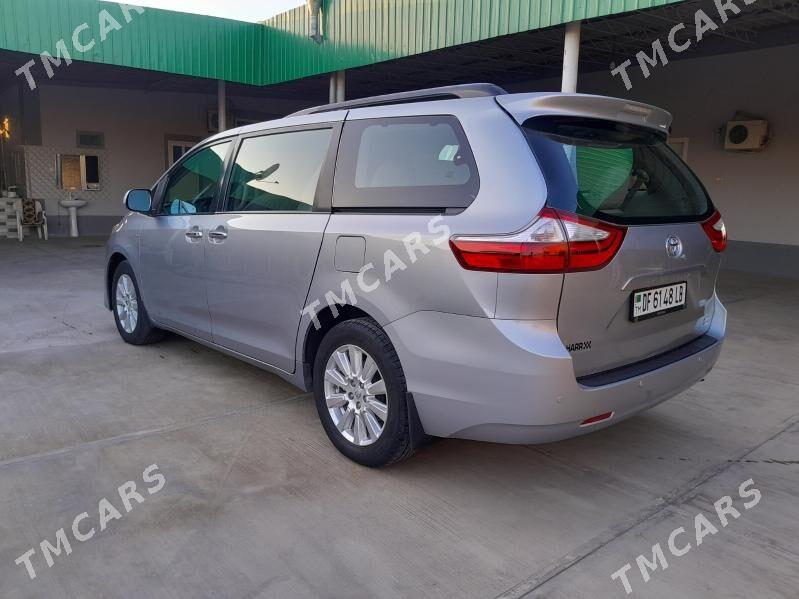 Toyota Sienna 2018 - 405 000 TMT - Халач - img 6