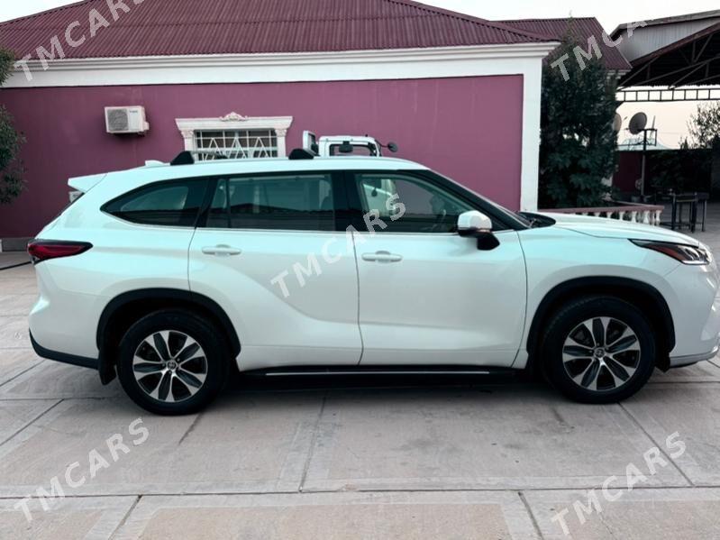 Toyota Highlander 2022 - 555 000 TMT - Балканабат - img 5