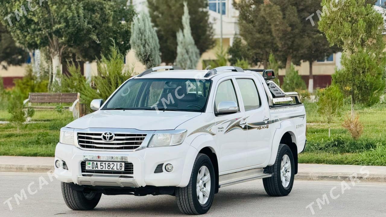 Toyota Hilux 2015 - 440 000 TMT - Керки - img 8