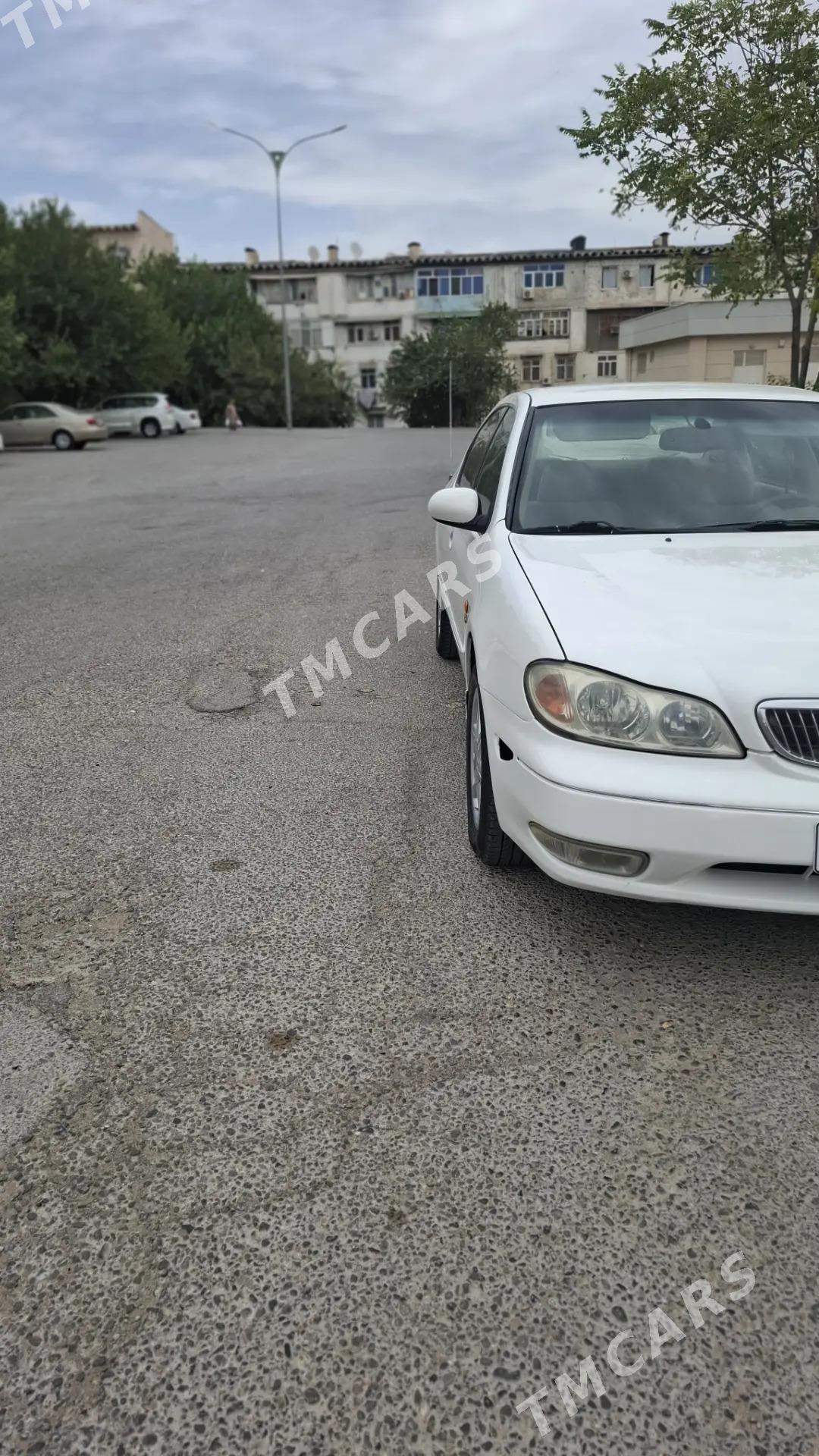 Nissan Maxima 2000 - 70 000 TMT - 11 мкр - img 3
