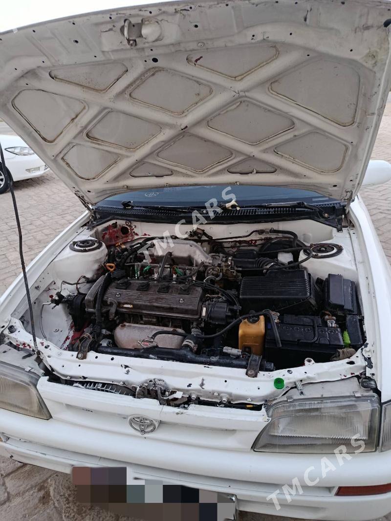 Toyota Corolla 1993 - 52 000 TMT - Türkmenabat - img 2