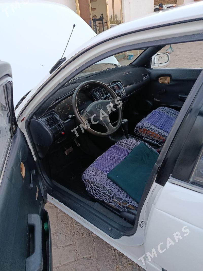 Toyota Corolla 1993 - 52 000 TMT - Türkmenabat - img 3
