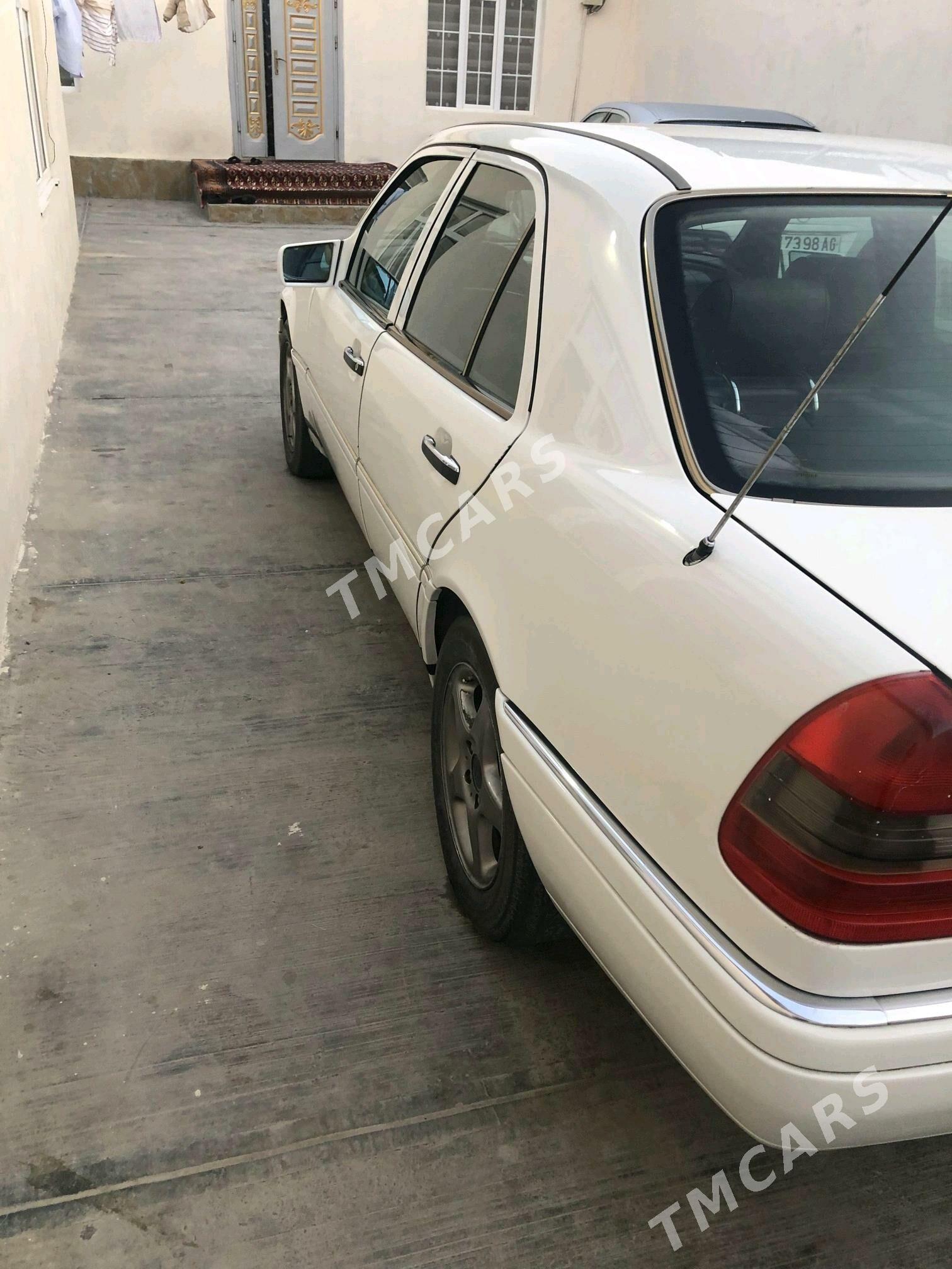 Mercedes-Benz C250 1996 - 50 000 TMT - Aşgabat - img 7