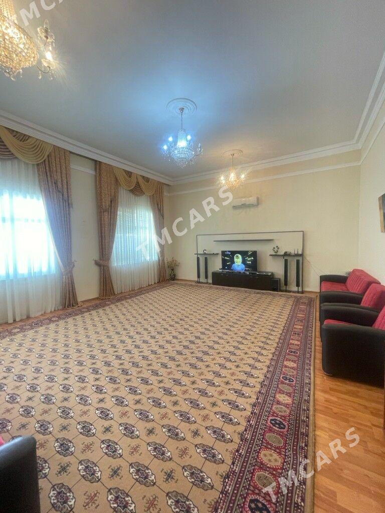 4 ком Подвойская 216 кв² - Podwoýski köç. (Bitarap Türkmenistan şaýoly) - img 8