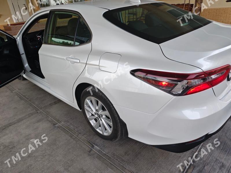 Toyota Camry 2023 - 315 000 TMT - Ашхабад - img 2