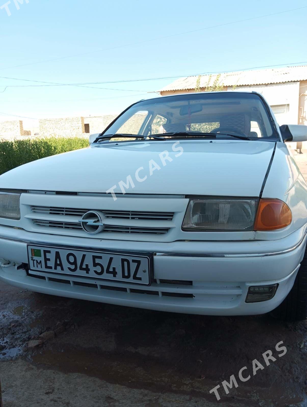 Opel Astra 1992 - 36 000 TMT - Кёнеургенч - img 3