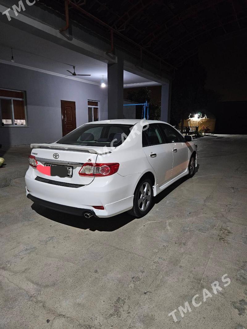 Toyota Corolla 2012 - 185 000 TMT - Ýalkym - img 4