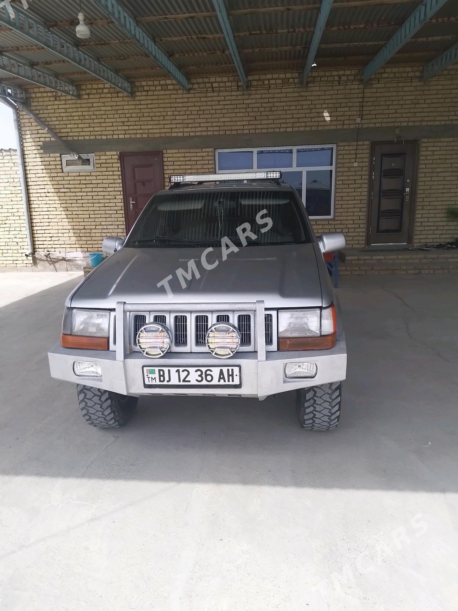 Jeep Grand Cherokee 1996 - 75 000 TMT - Kaka - img 4
