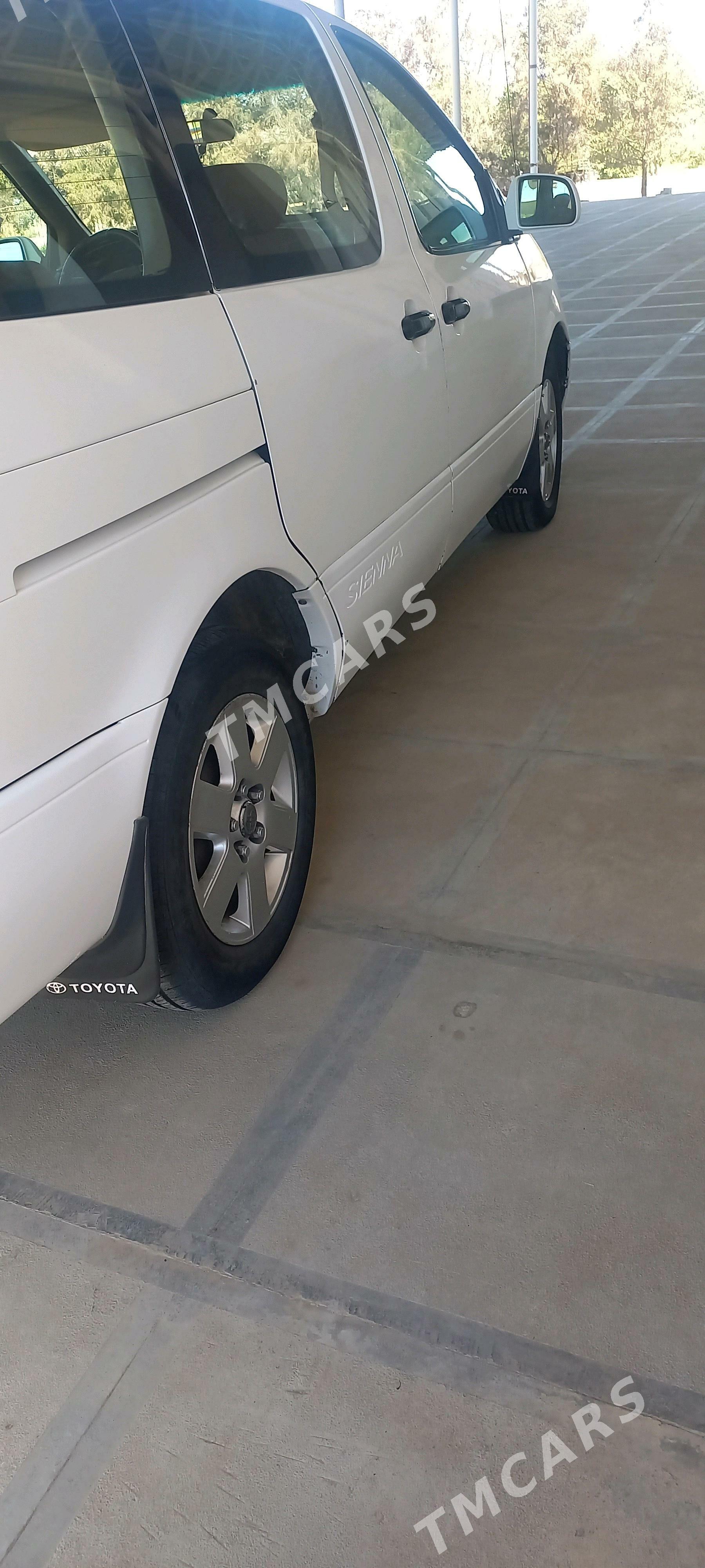 Toyota Sienna 2001 - 140 000 TMT - Wekilbazar - img 5