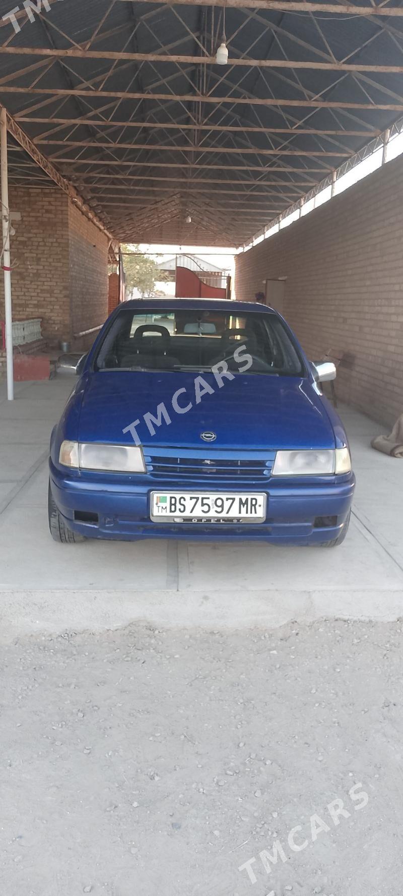 Opel Vectra 1992 - 30 000 TMT - Murgap - img 2