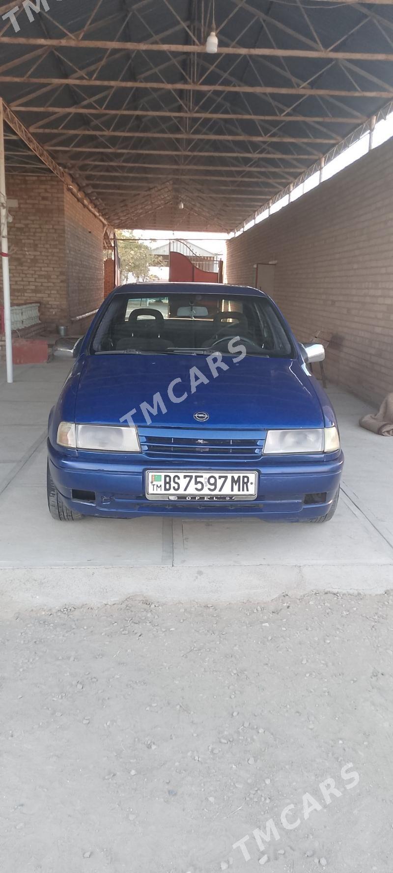 Opel Vectra 1992 - 30 000 TMT - Murgap - img 8