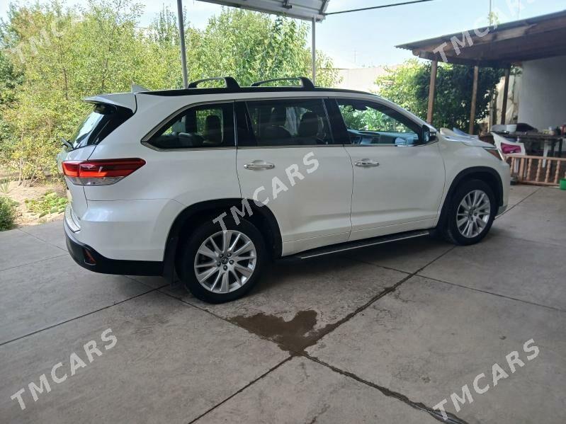 Toyota Highlander 2018 - 440 000 TMT - Daşoguz - img 5
