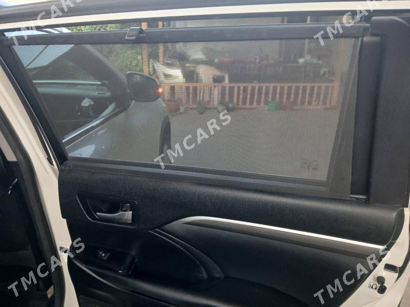 Toyota Highlander 2018 - 440 000 TMT - Daşoguz - img 9