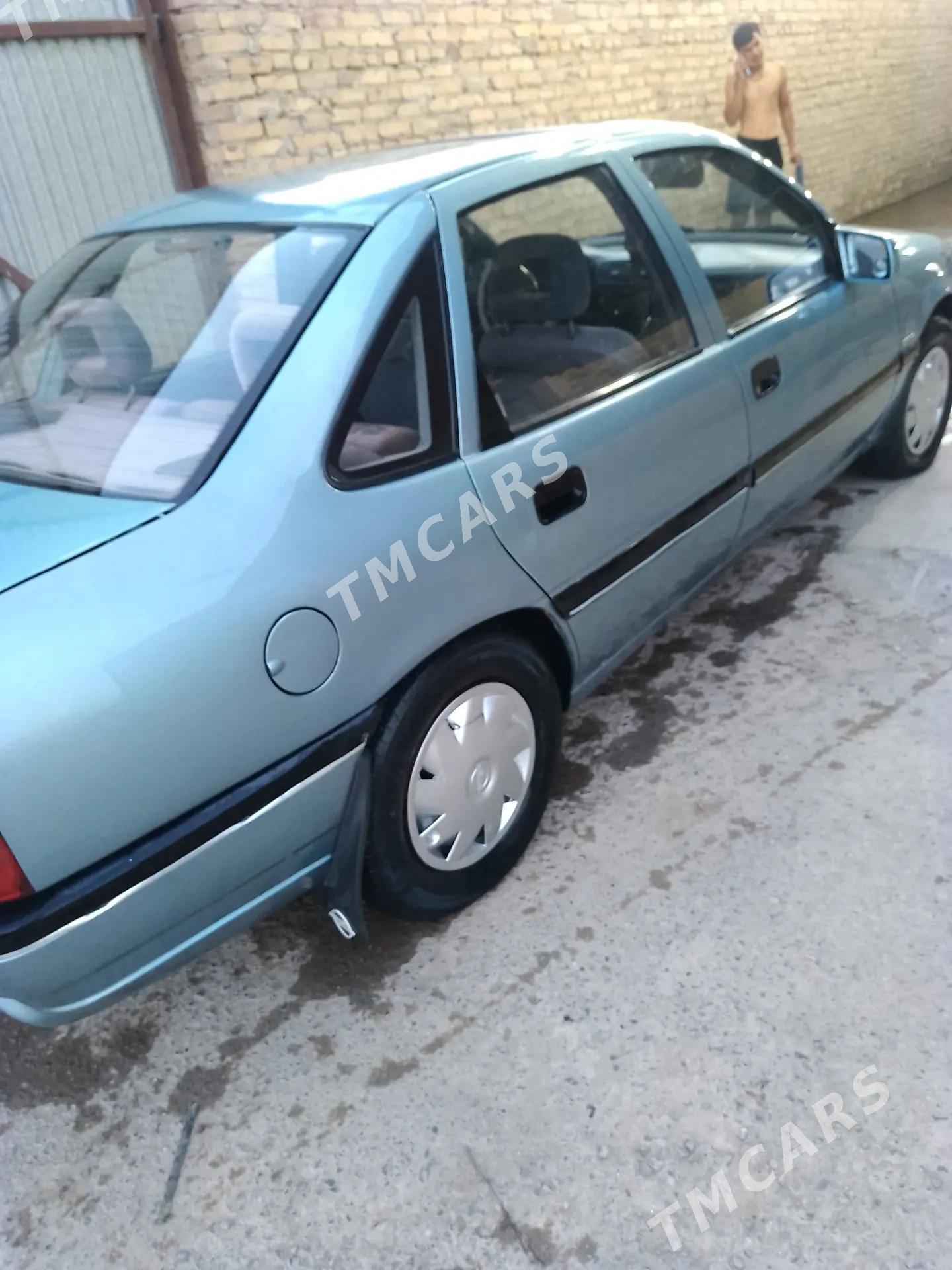 Opel Vectra 1990 - 33 000 TMT - Türkmenabat - img 1