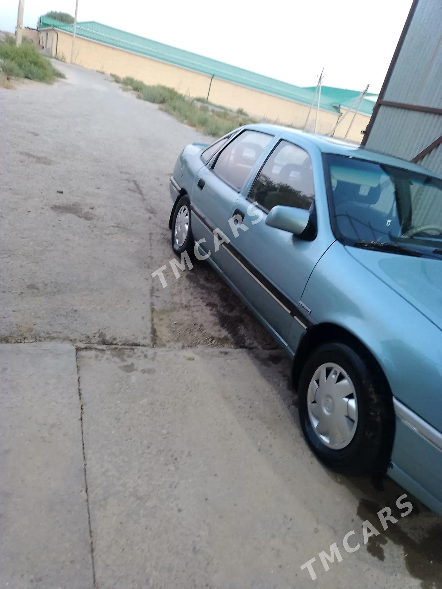 Opel Vectra 1990 - 33 000 TMT - Türkmenabat - img 2